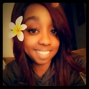 Meet your Posher, Erica